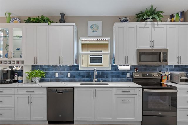 1283 W DIAMOND SHORE LOOP, Hernando, FL 34442