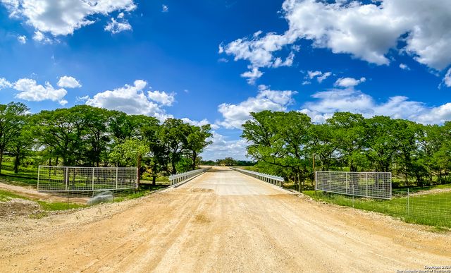 LOT 43 Creekside at Camp Verde, Center Point, TX 78010