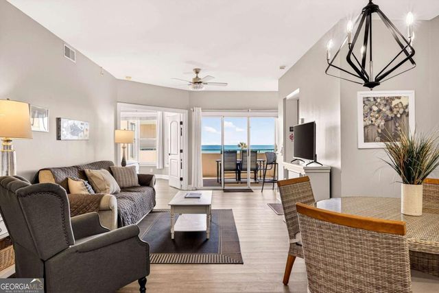 214 Butler Avenue 204, Tybee Island, GA 31328