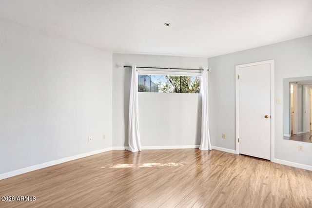 7494 E EARLL Drive 115, Scottsdale, AZ 85251