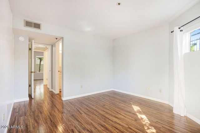 7494 E EARLL Drive 115, Scottsdale, AZ 85251