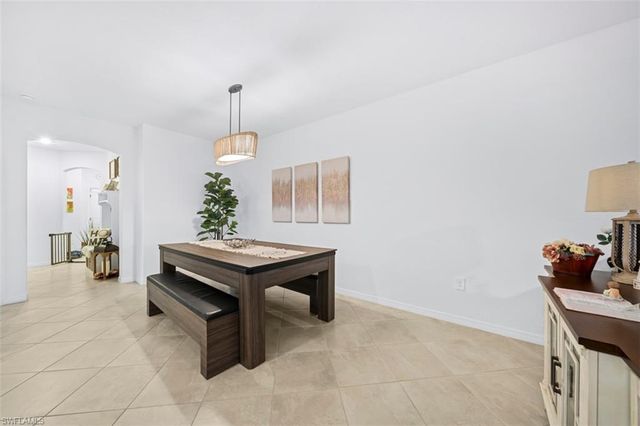 2356 Dragonfruit WAY, Naples, FL 34120