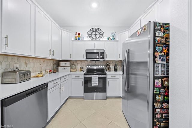 2356 Dragonfruit WAY, Naples, FL 34120