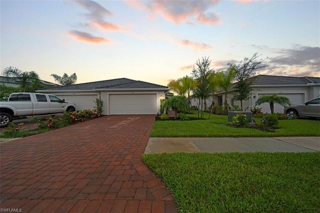 2356 Dragonfruit WAY, Naples, FL 34120
