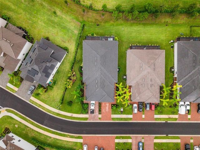 2356 Dragonfruit WAY, Naples, FL 34120