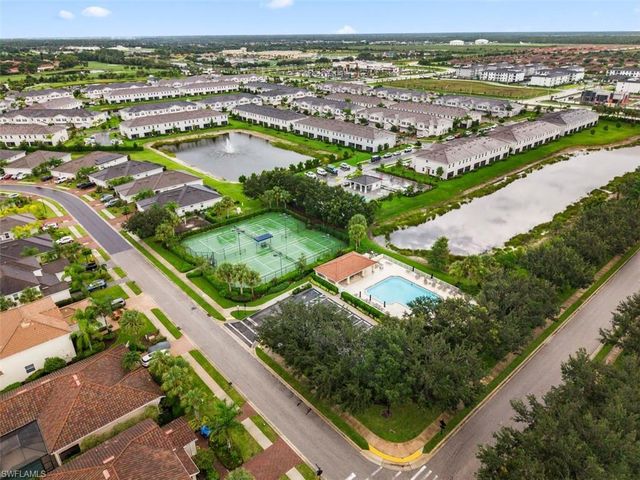 2356 Dragonfruit WAY, Naples, FL 34120