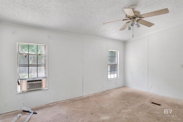 1238 Pensacola Drive, Lillian, AL 36549