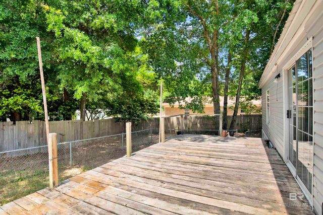 1238 Pensacola Drive, Lillian, AL 36549