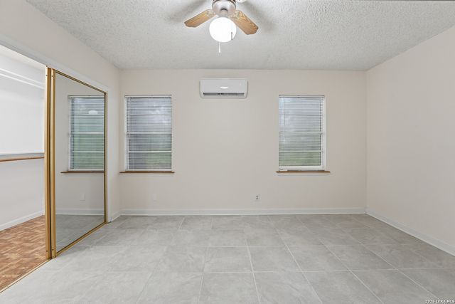 8606 State Highway 123 N, Stockdale, TX 78160