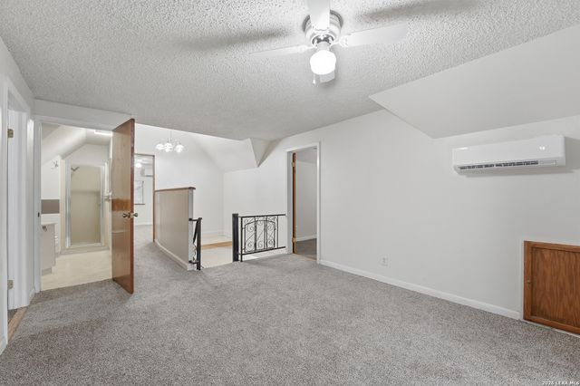 8606 State Highway 123 N, Stockdale, TX 78160