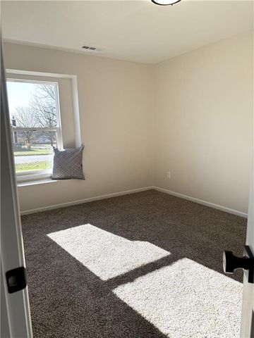 4712 McCormick Street, Lawrence, KS 66047