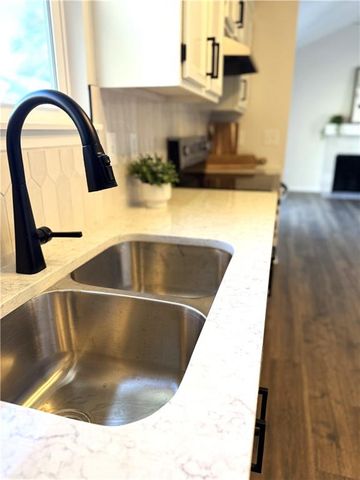 4712 McCormick Street, Lawrence, KS 66047