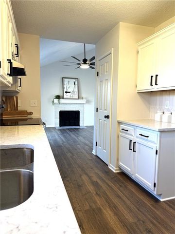 4712 McCormick Street, Lawrence, KS 66047