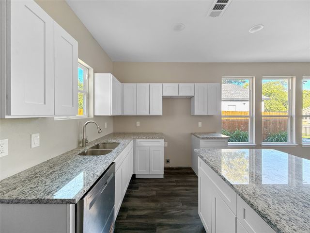 1228 Bessie Street, Fort Worth, TX 76104