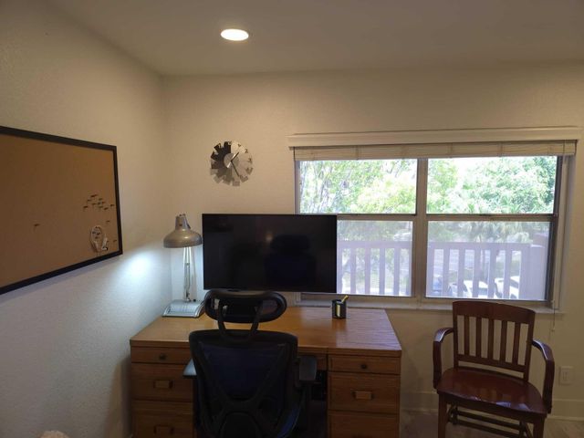 9501 Sunrise Lakes Boulevard 305, Sunrise, FL 33322