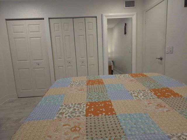 9501 Sunrise Lakes Boulevard 305, Sunrise, FL 33322