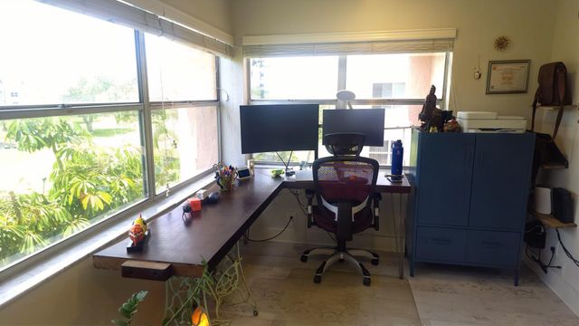 9501 Sunrise Lakes Boulevard 305, Sunrise, FL 33322