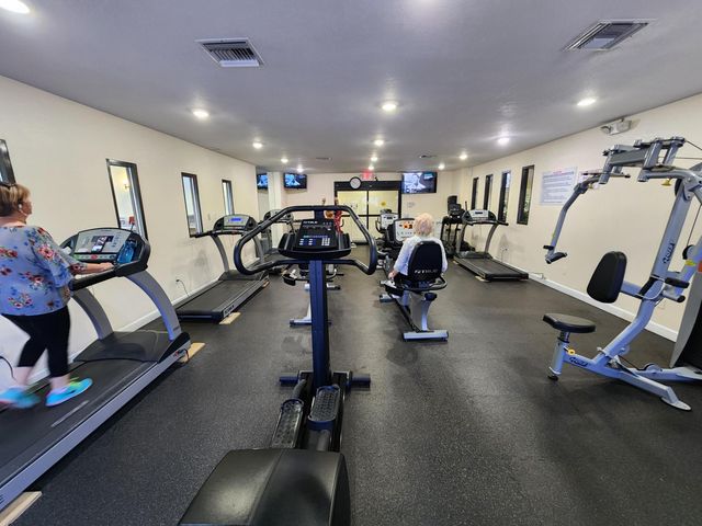 9501 Sunrise Lakes Boulevard 305, Sunrise, FL 33322