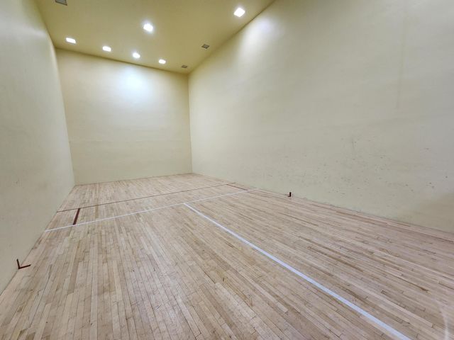 9501 Sunrise Lakes Boulevard 305, Sunrise, FL 33322