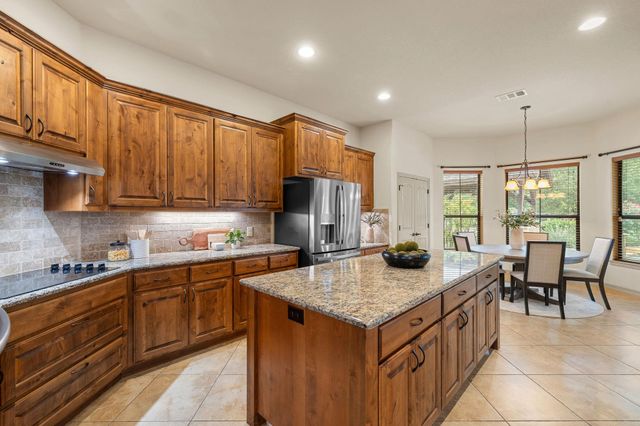 803 Pheasant MDW, Liberty Hill, TX 78642