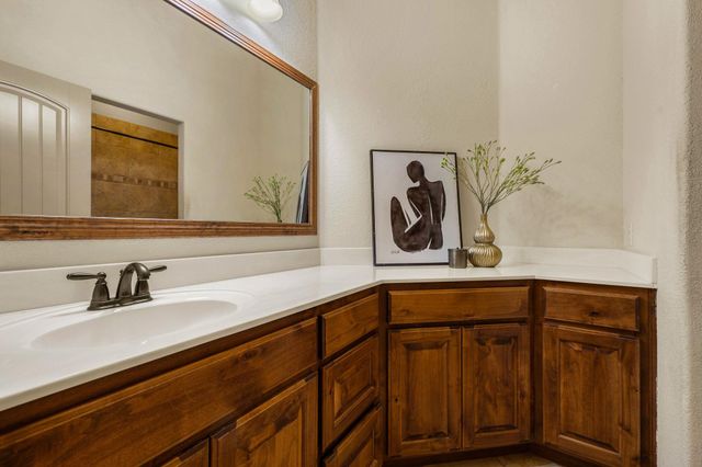 803 Pheasant MDW, Liberty Hill, TX 78642