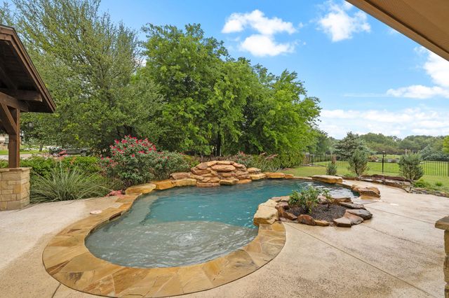 803 Pheasant MDW, Liberty Hill, TX 78642