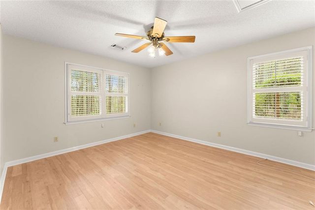 353 Riverwood Road, Lula, GA 30554