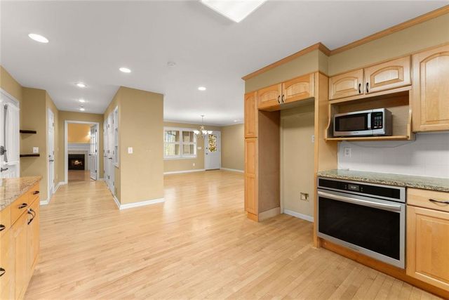 353 Riverwood Road, Lula, GA 30554