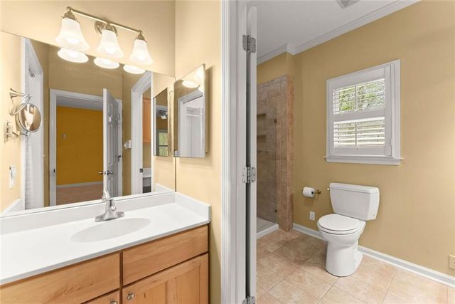 353 Riverwood Road, Lula, GA 30554