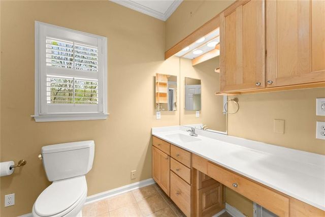 353 Riverwood Road, Lula, GA 30554