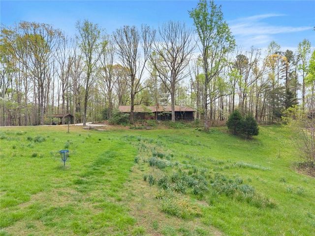 353 Riverwood Road, Lula, GA 30554