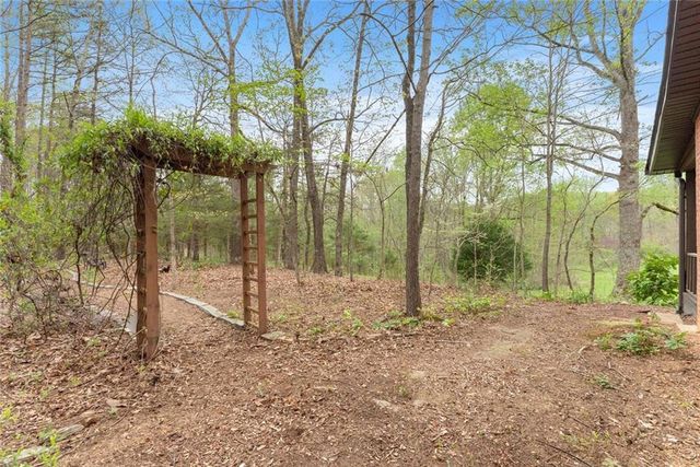 353 Riverwood Road, Lula, GA 30554