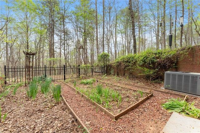 353 Riverwood Road, Lula, GA 30554