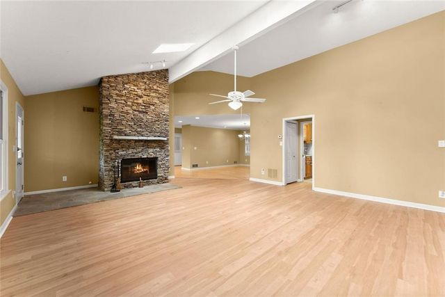 353 Riverwood Road, Lula, GA 30554