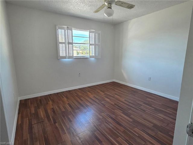 3325 Airport RD N G7, Naples, FL 34105