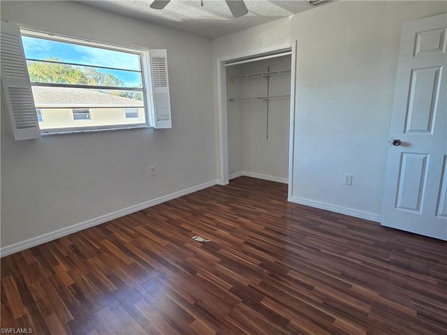 3325 Airport RD N G7, Naples, FL 34105