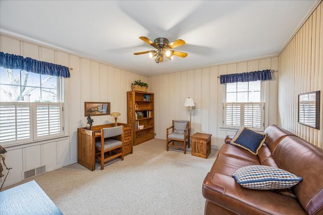 4100 Ellington Avenue, Western Springs, IL 60558