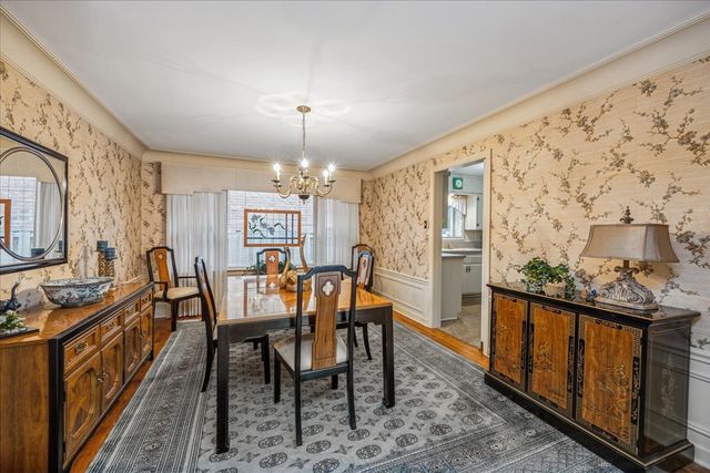 4100 Ellington Avenue, Western Springs, IL 60558