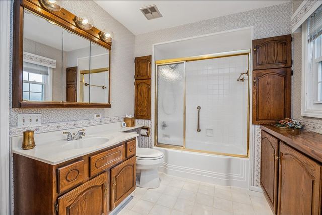 4100 Ellington Avenue, Western Springs, IL 60558