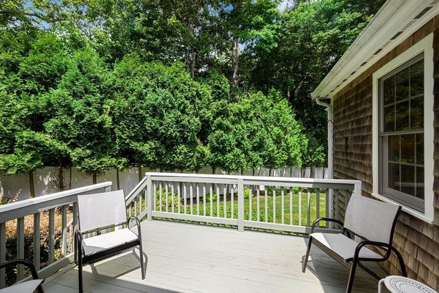 21 Juniper Ridge Lane Unit 21, Dartmouth, MA 02748
