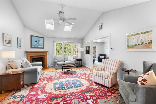 21 Juniper Ridge Lane Unit 21, Dartmouth, MA 02748