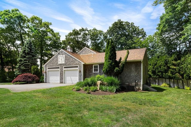 21 Juniper Ridge Lane Unit 21, Dartmouth, MA 02748