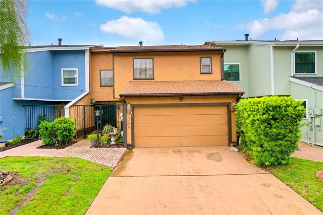 1304 W CHARTER STREET, Tampa, FL 33602