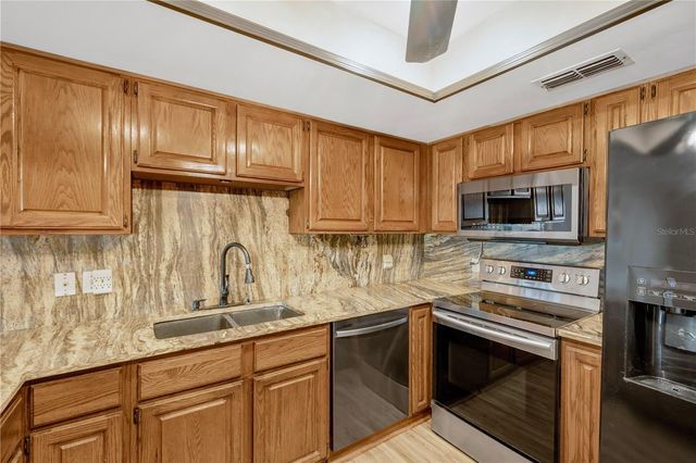 1304 W CHARTER STREET, Tampa, FL 33602