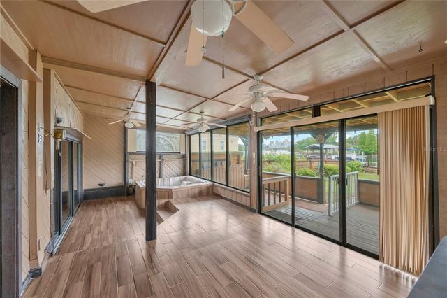 1304 W CHARTER STREET, Tampa, FL 33602