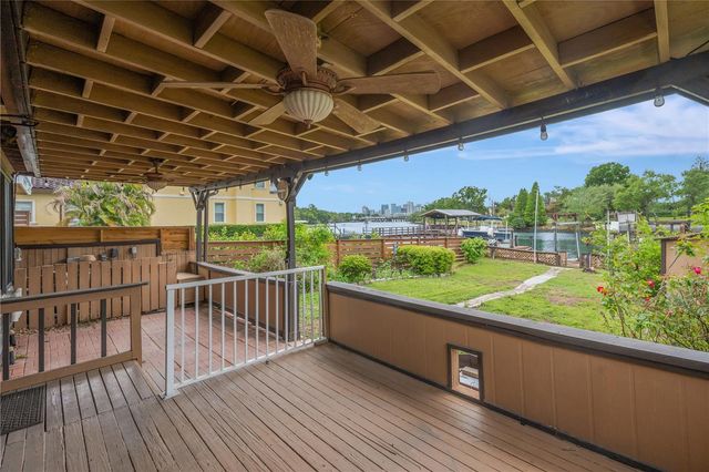 1304 W CHARTER STREET, Tampa, FL 33602