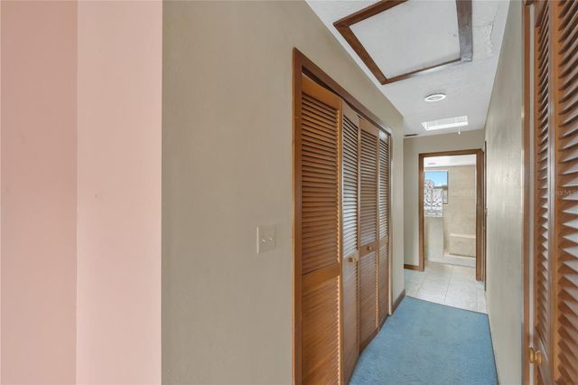 1304 W CHARTER STREET, Tampa, FL 33602