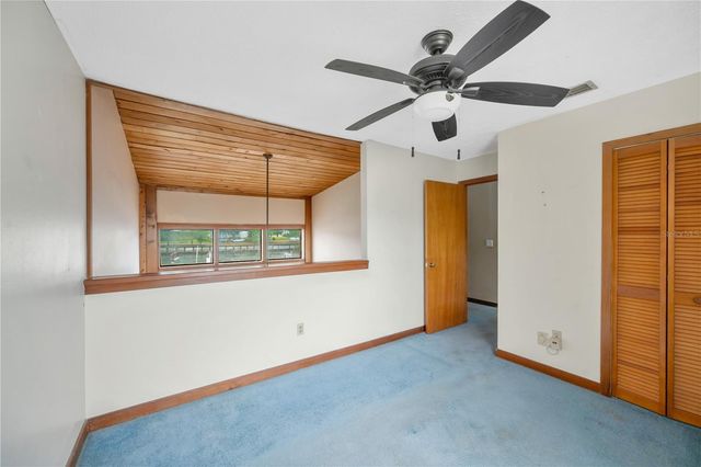 1304 W CHARTER STREET, Tampa, FL 33602