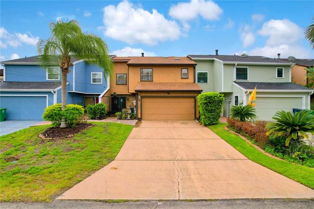 1304 W CHARTER STREET, Tampa, FL 33602