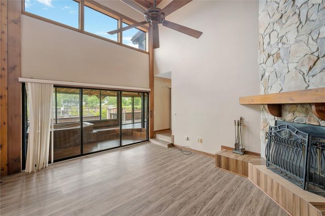 1304 W CHARTER STREET, Tampa, FL 33602